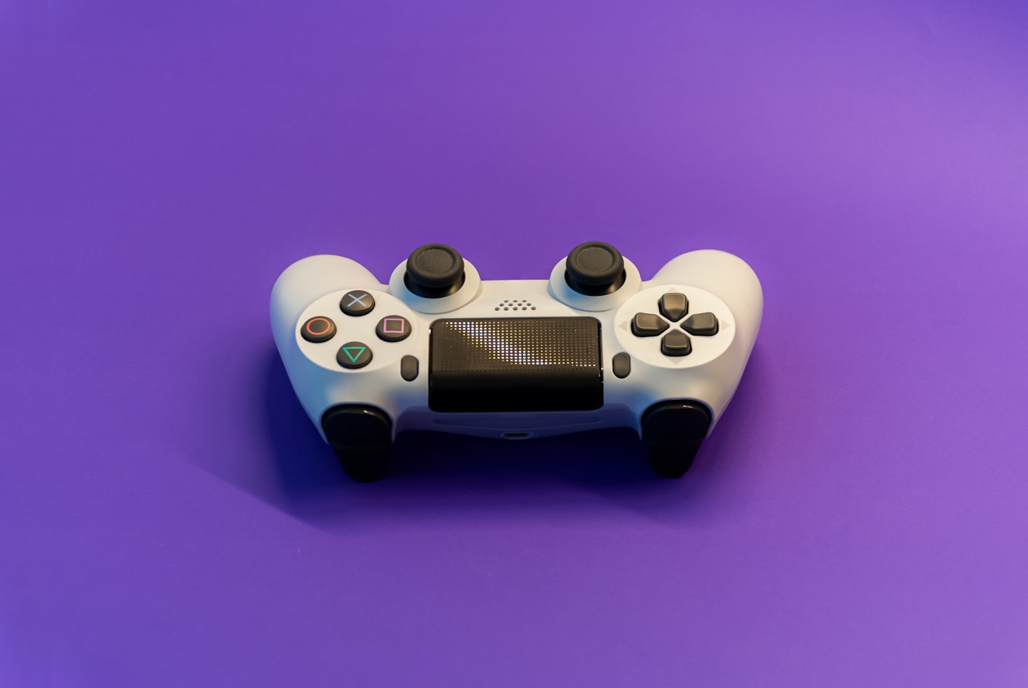 How Enthusiasts Can Turn Gaming into Profits